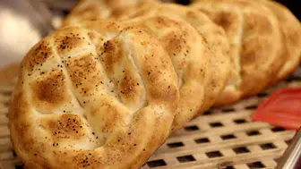 Ramazan ayıyla birlikte pide mesaisi başladı