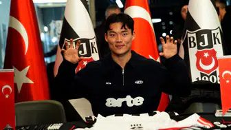 Beşiktaş'ın Koreli yıldızı Hyeon-gyu Oh, imza gününde taraftarla buluştu