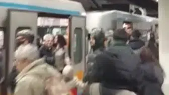 İstanbul Esenler'de metro raydan çıktı!