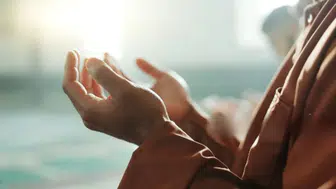 Sevdiklerinize gönderebileceğiniz Cuma mesajları