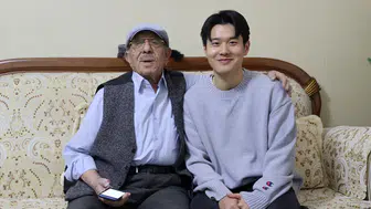 Konyasporlu Jinho Jo’dan 96 yaşındaki Kore gazisine anlamlı ziyaret