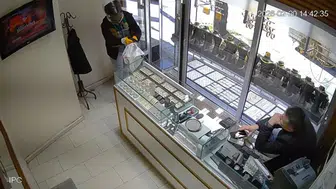 Bursa'da kuyumcu soygunu : Şüpheli gözaltına alındı