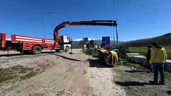 Muğla'da forklift devrildi : 1 kişi ağır yaralandı