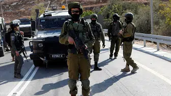 Batı Şeria'da gerilim tırmanıyor : İsrail baskınlarında 1 kadın yaralandı, 4 kişiyi gözaltında