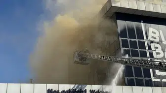 İstanbul Bağcılar'da 2 katlı binada çıkan yangın söndürüldü