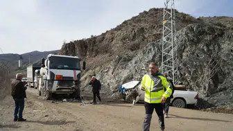 Kırkkale'de akaryakıt tankeri ile kamyonet çarpıştı : 3 kişi yaralandı