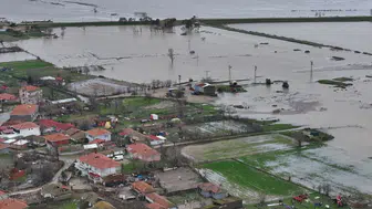 Tunca ve Meriç nehirleri tarım arazilerini sular altında bıraktı