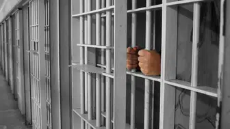 Kocaeli'de kocasını öldüren sanığa 24 sene hapis cezası verildi