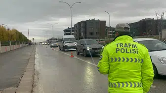 Ümraniye'de drift atan sürücüye 47 bin lira ceza yazıldı