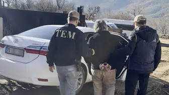 Karaman'da DEAŞ operasyonu : 3 kişi tutuklandı