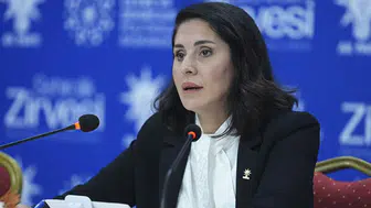 AK Partili Tuncer'den CHP'ye deprem tepkisi : Acı varken siyaset yaptılar