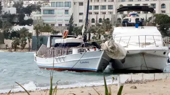Muğla'da kuvvetli rüzgar : Tekneler kıyıya sürüklendi