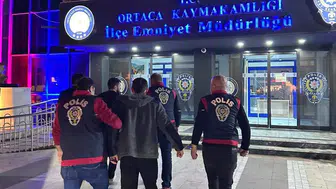 Muğla'da 'kasten öldürme' suçundan aranan 2 şüpheli tutuklandı