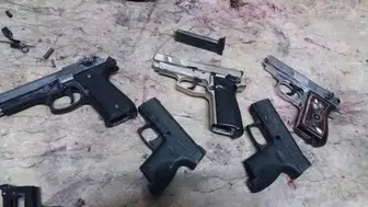 İstanbul'da yasa dışı silah imalatı : Evden cephanelik çıktı!