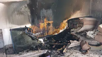 Hakkari'de bir evde korkutan yangın!