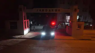 İzmir'de yolsuzluk operasyonu : 4 kişi tutuklandı