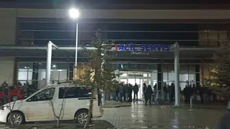 Niğde'de araçtan araca silahlı kavga : 2 kişi hayatını kaybetti