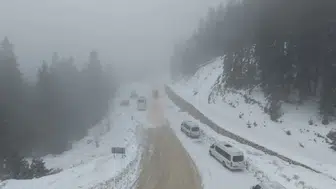 Ilgaz Dağı'nda yoğun sis ve kar yağışı etkisini sürdürüyor