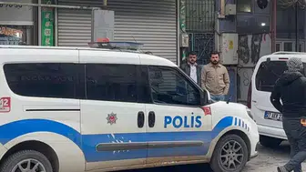 Gaziantep'te 17 yaşındaki silahlı üç soyguncu, kuyumcudan bir kilo altın çaldı