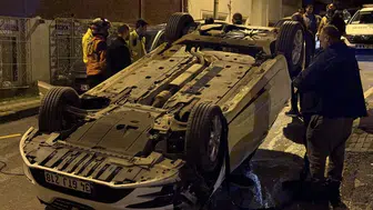 İstanbul'da kontrolden çıkan otomobil 3 araca çarptı : 1 kişi yaralı