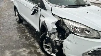 Bitlis'te kar yağışı nedeniyle zincirleme kaza oldu