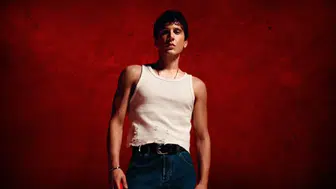 Şarkıcı Edis, uyuşturucu soruşturmasında gözaltına alındı!