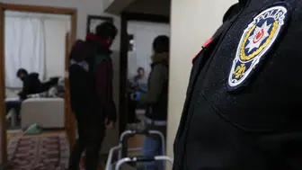 İstanbul'da uyuşturucu tacirleri suçüstü yakalandı