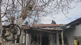 Kayseri’de müstakil evde korkutan yangın : 6 aylık bebek hastaneye kaldırıldı!