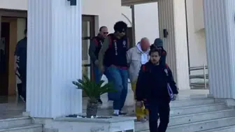 Fethiye’de KADES ihbarı sonrası gidilen evde silah ve esrar ele geçirildi