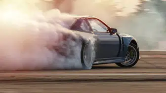 İstanbul'da drift atan sürücüler jandarma tarafından yakalandı