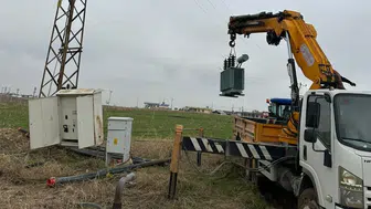 Şanlıurfa'da kaçak elektrik trafosuna el konuldu