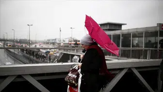 Marmara'da fırtına Doğu'da kar kapıda