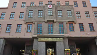 MSB : 1 personelimiz ve 2 teknisyenimiz şehit oldu