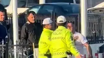 Sakarya’da trafik uygulamasında skandal görüntüler : Motosikleti yere fırlatıp polise küfürler yağdırdı