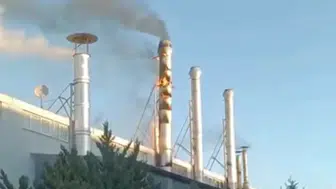 Bursa'da fabrika bacasında korkutan yangın