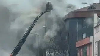 Ataşehir'de metal imalathanesinde yangın : Ekipler alevlere müdahale etti