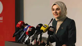 'Çanakkale, bir milletin istikbaline sahip çıkma kararlılığını tüm dünyaya ilan ettiği yerdir'