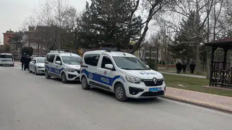 Konya’da parkta tartışma bıçaklı kavgaya dönüştü : 1 yaralı