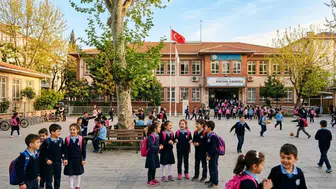 İstanbul'da tam gün eğitime geçiliyor