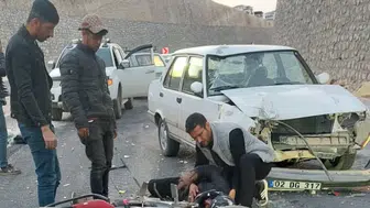 Adıyaman'da otomobil ve motosiklet çarpıştı : 1 kişi yaralandı