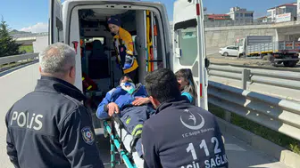 Samsun’da tamire götürülen araç kaza yaptı : Sürücü yaralandı