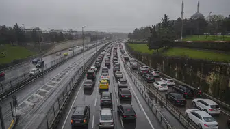İstanbul’da bayram dönüşü trafik alarmı : Anadolu yakasında yoğunluk yüzde 78’e ulaştı