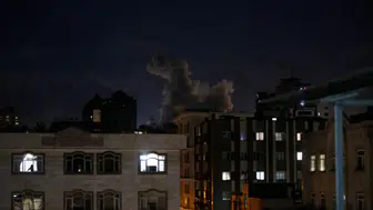 İsrail, Tahran'da eski meclis binası dahil çok sayıda noktayı bombaladı