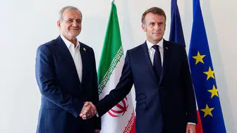 Macron ve Pezeşkiyan telefon görüşmesi gerçekleştirdi