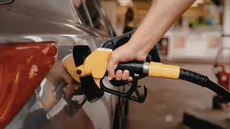 Benzin fiyatları artarken bütçeyi koruma rehberi : Yakıt tasarrufu için neler yapılabilir?