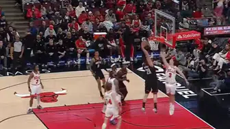 Alperen Şengün’den Chicago Bulls karşısında triple-double : 33 sayı ve 13 ribaund yetmedi