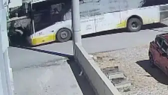Karaman’da otobüs ile motokurye çarpıştı : 1 yaralı