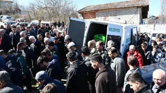 Tekirdağ'da öldürülen 2 kardeş, Samsun'da toprağa verildi