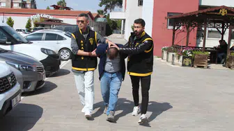 Adana'da kadın cinayeti : Eşini iple boğarak öldürdü , polisi arayıp kendini ihbar etti