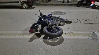 Eskişehir'de motosiklet ile otomobil çarpıştı : 2 yaralı
